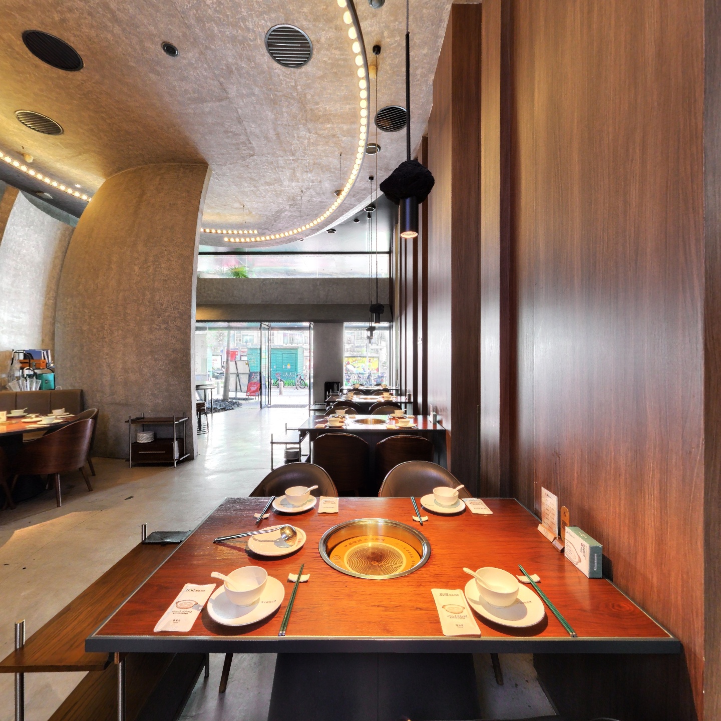 庆记鲍鱼鸡煲·美术馆餐厅