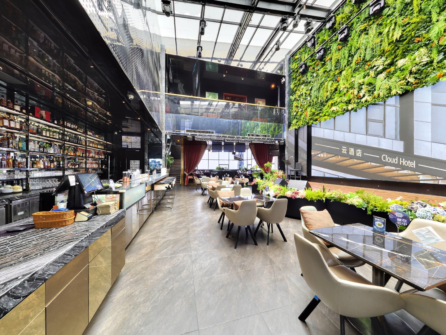云空中花园 · 云贵川bistro