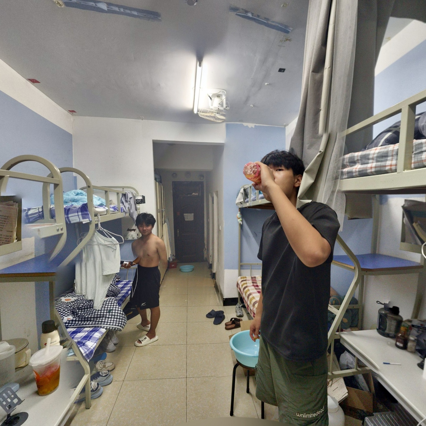 412宿舍的我们