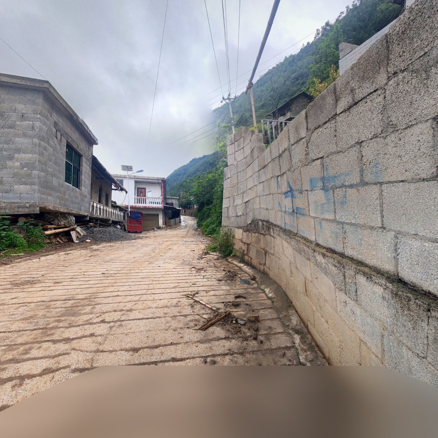 左鸠戛彝族苗族乡