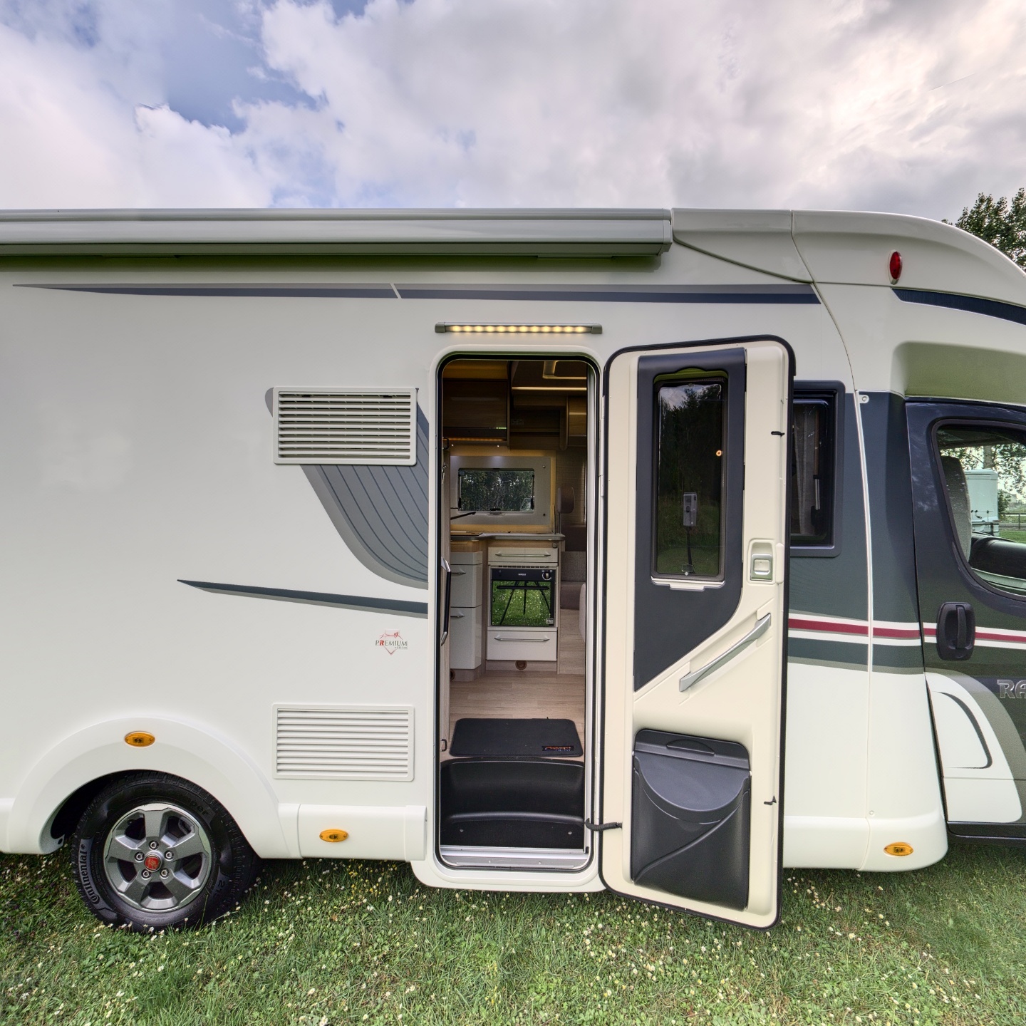 Camper Company-copy